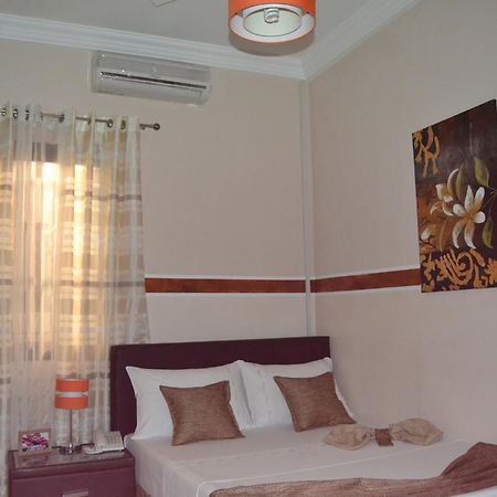 Green Lodge Kinshasa Luaran gambar