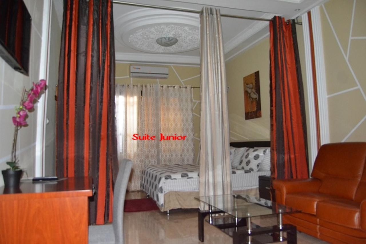 Green Lodge Kinshasa Luaran gambar